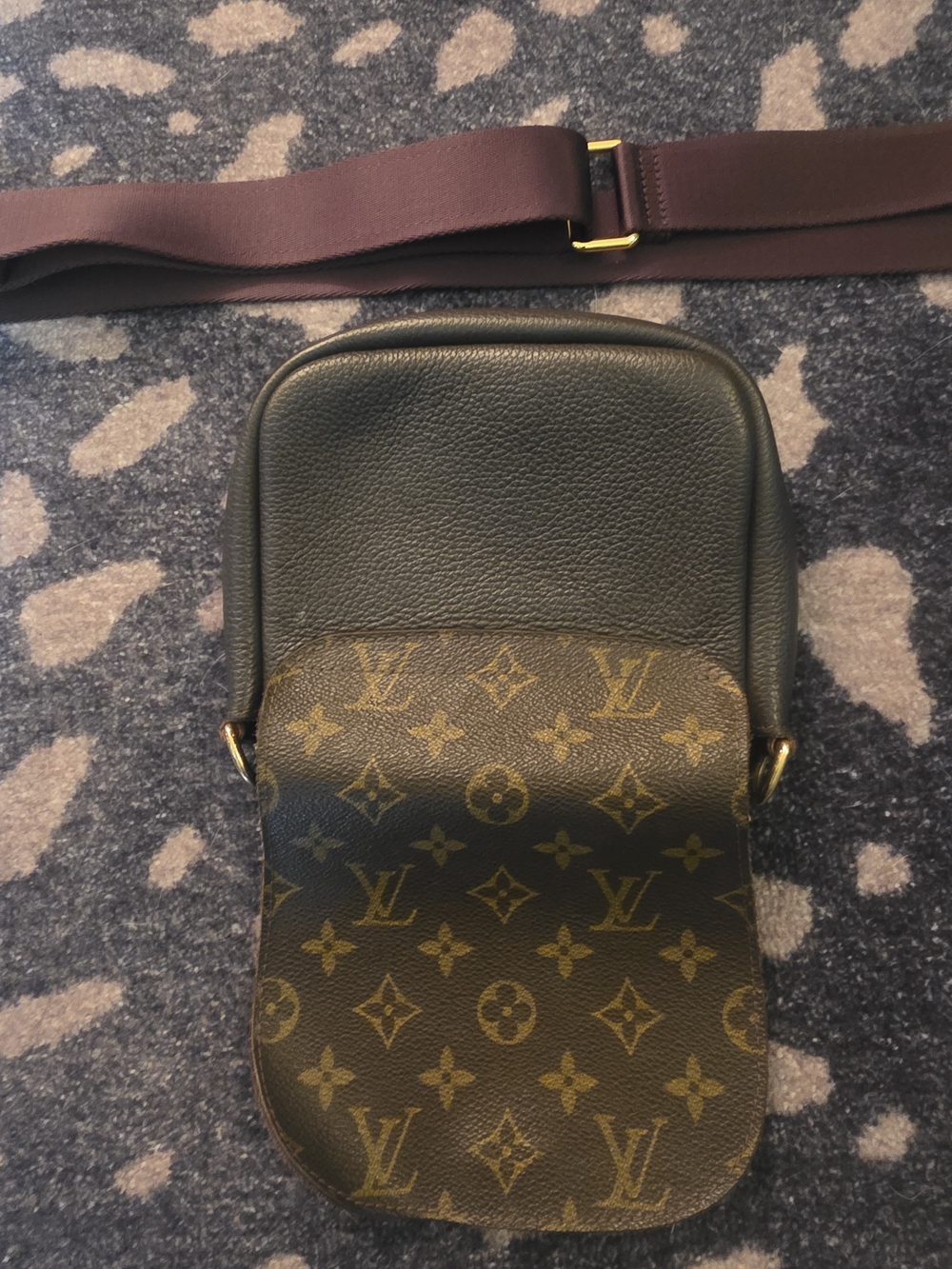 Vintage Boho Louis Vuitton Brown Monogram Crossbody Bag - Picture 3 of 3